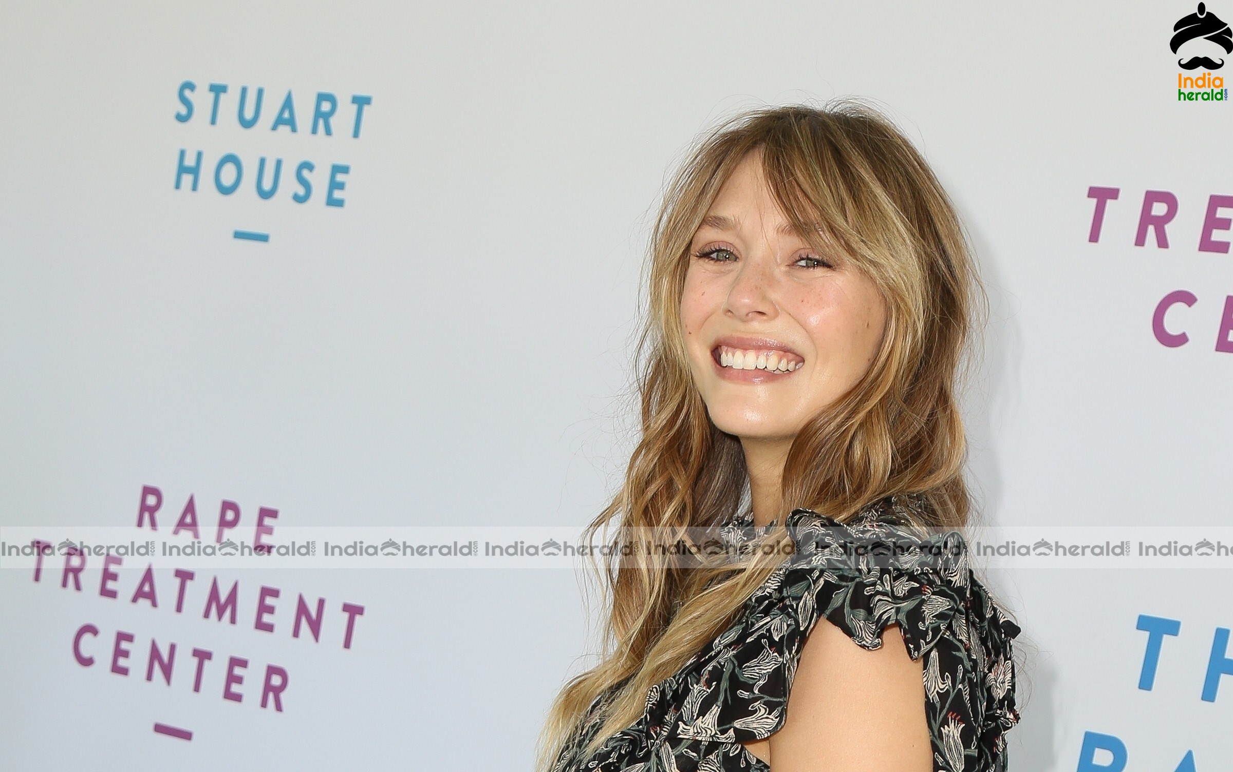 Elizabeth Olsen Attends The Rape Foundation 2019 Annual Brunch Set 2