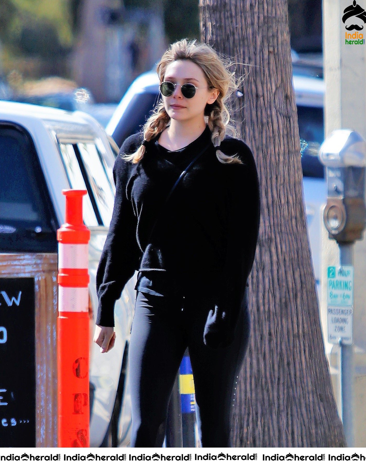 Elizabeth Olsen caught by Paparazzi while she was out in Los Angeles