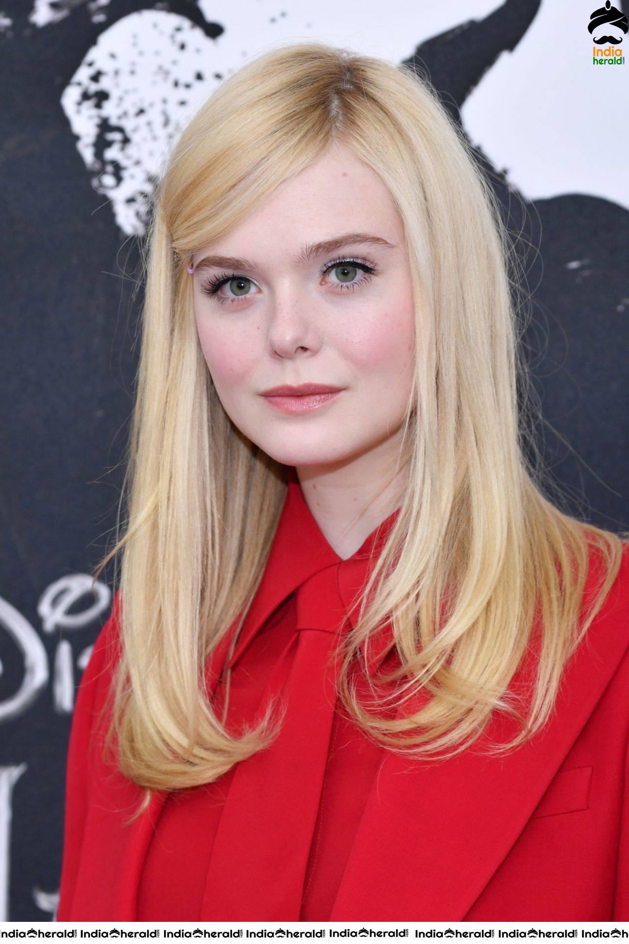 Elle Fanning at Maleficent Mistress of Evil Photocall Set 2