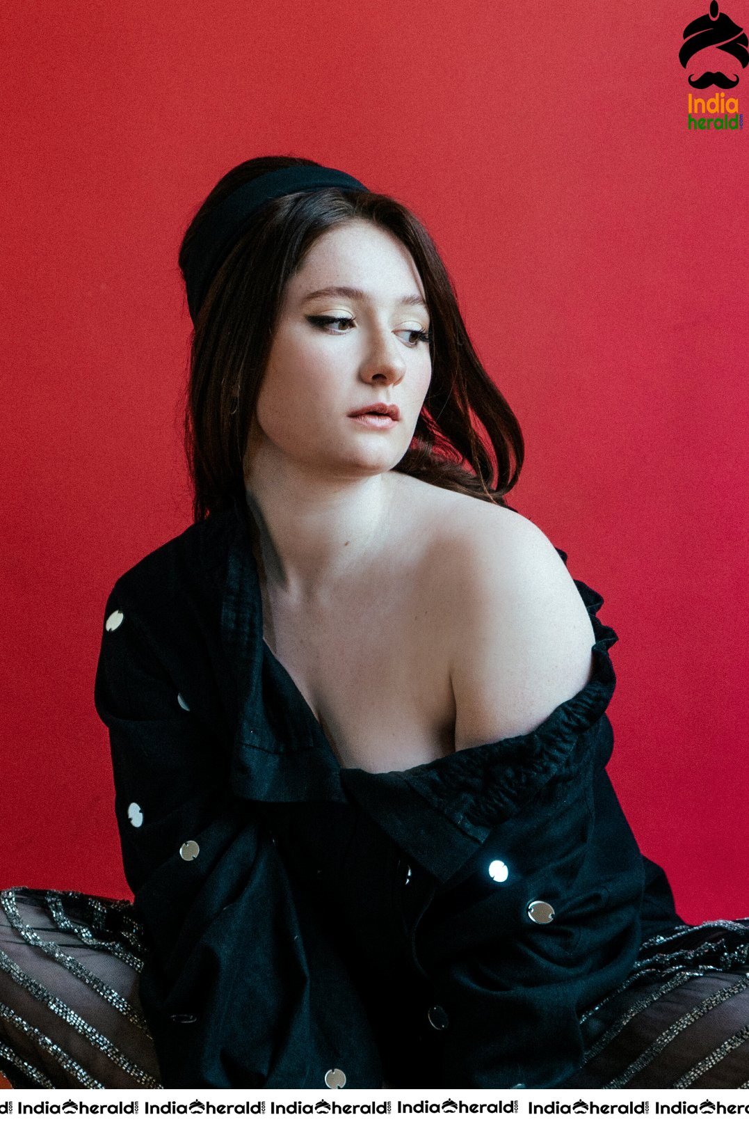 Emma Kenney Looking Hot for Samantha Annis photoshoot