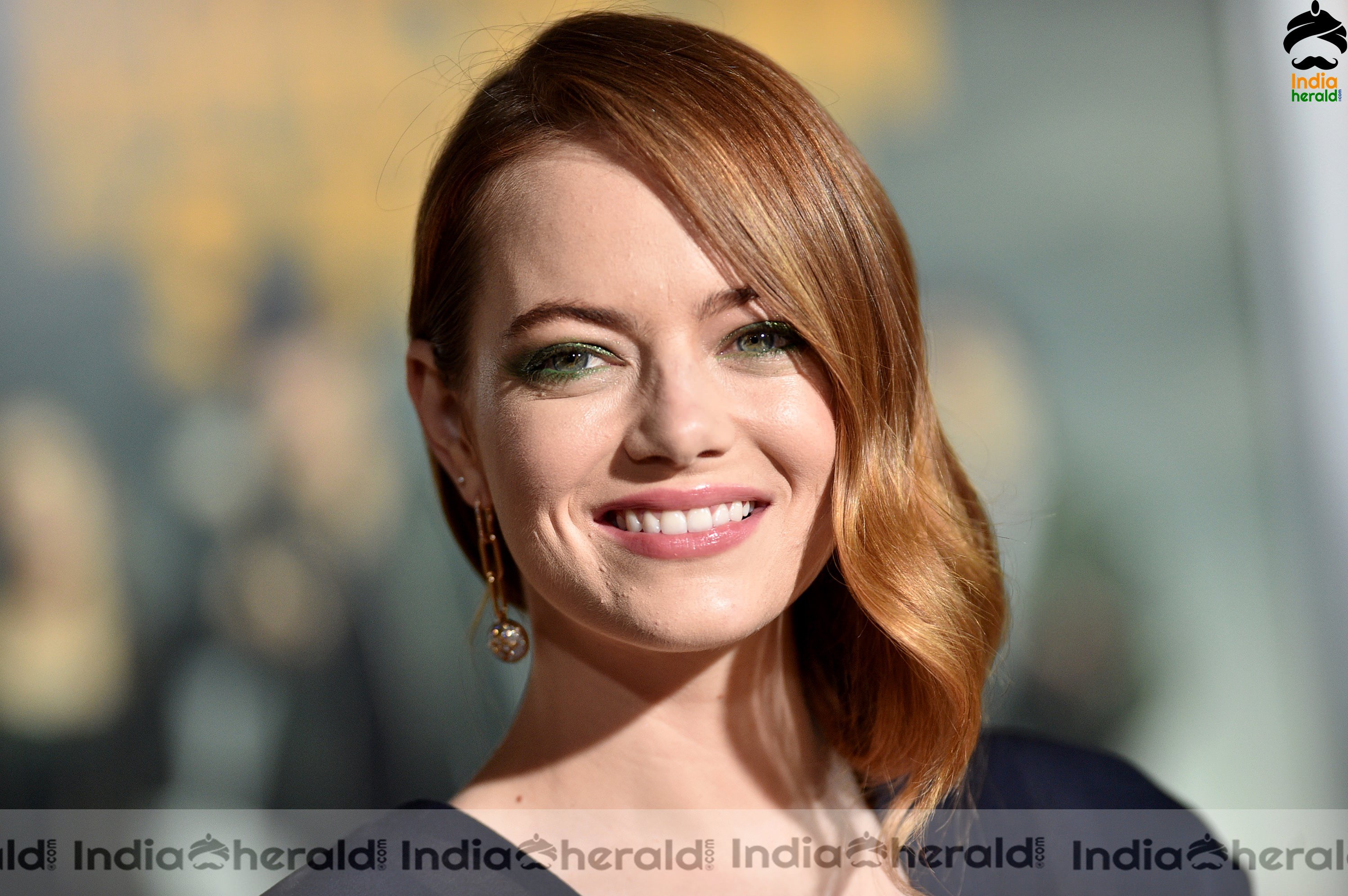 Emma Stone at Zombieland Double Tap Premiere in Westwood CA Set 3