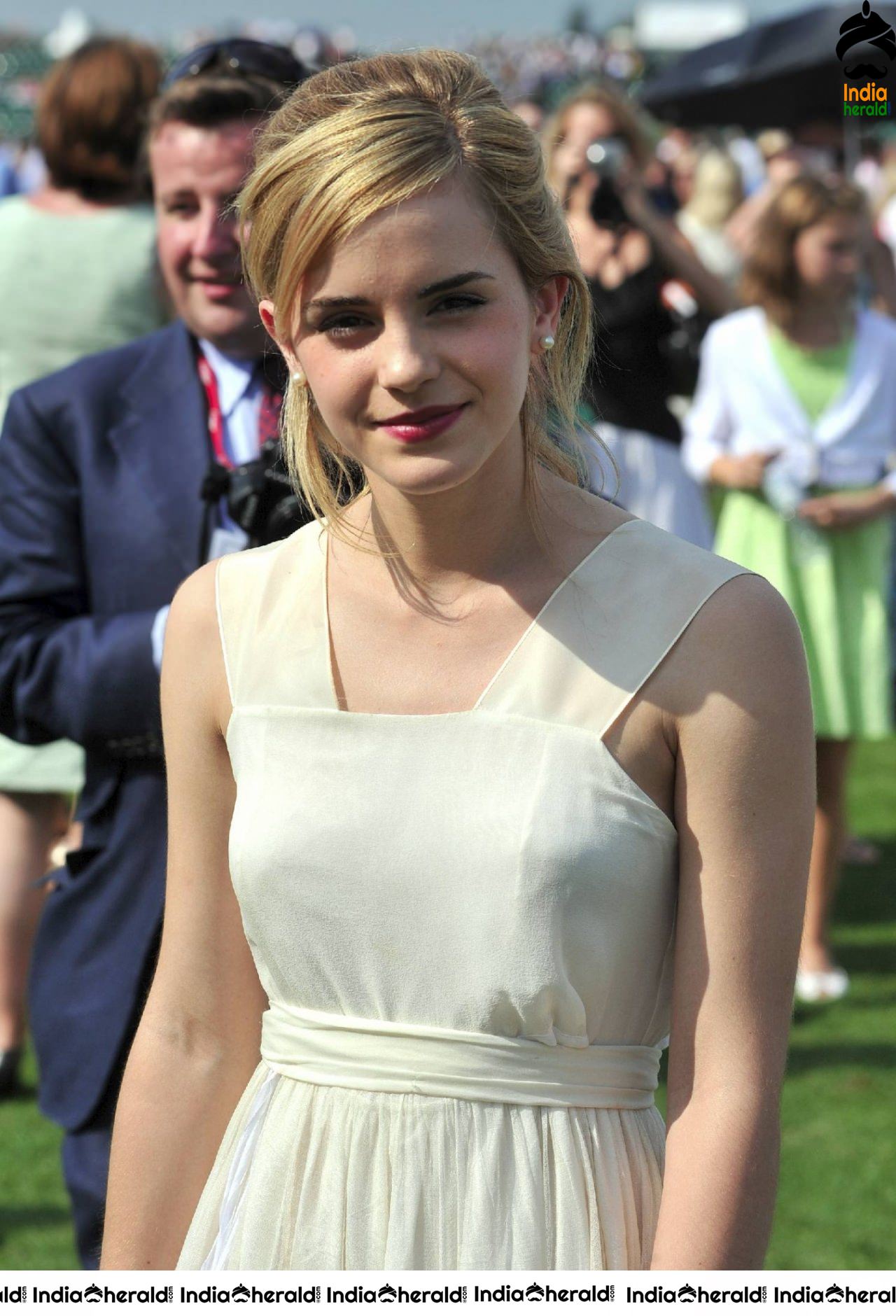 Emma Watson at Cartier International Polo in Windsor Set 1