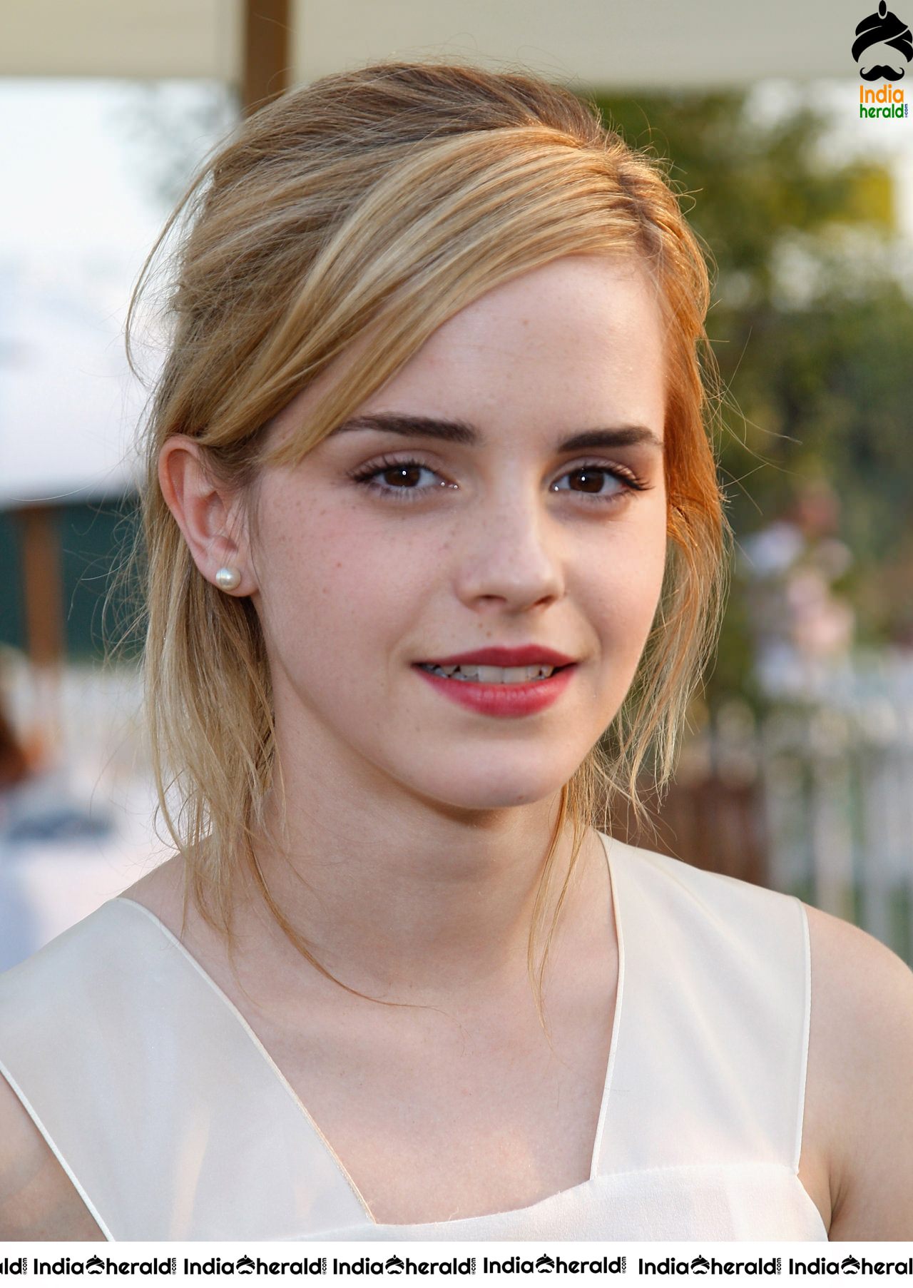 Emma Watson at Cartier International Polo in Windsor Set 1