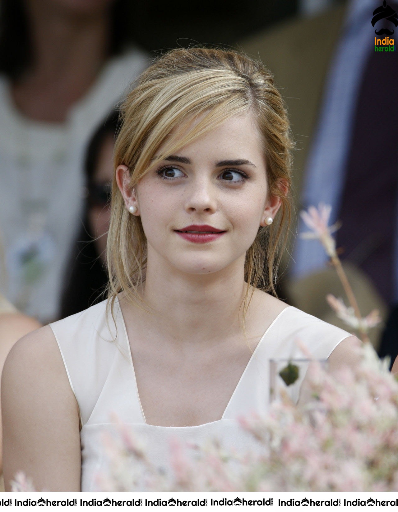 Emma Watson at Cartier International Polo in Windsor Set 1