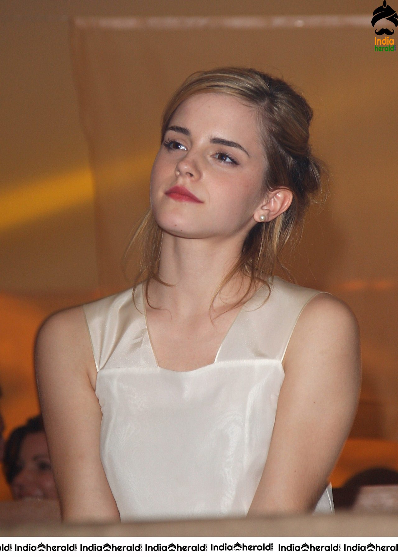 Emma Watson at Cartier International Polo in Windsor Set 5