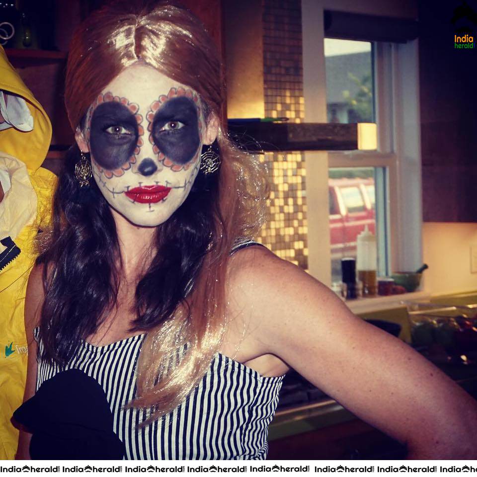 Evangeline Lilly Hot and Cute Photos Compilation Set 3