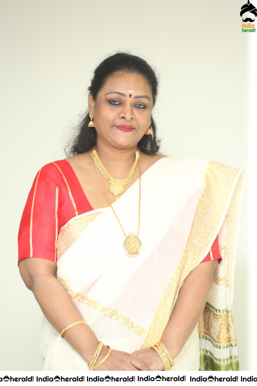 Former Mallu Porn Star Shakeela Stills Set 1