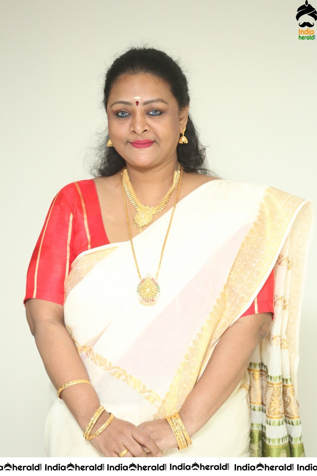 Former Mallu Porn Star Shakeela Stills Set 1