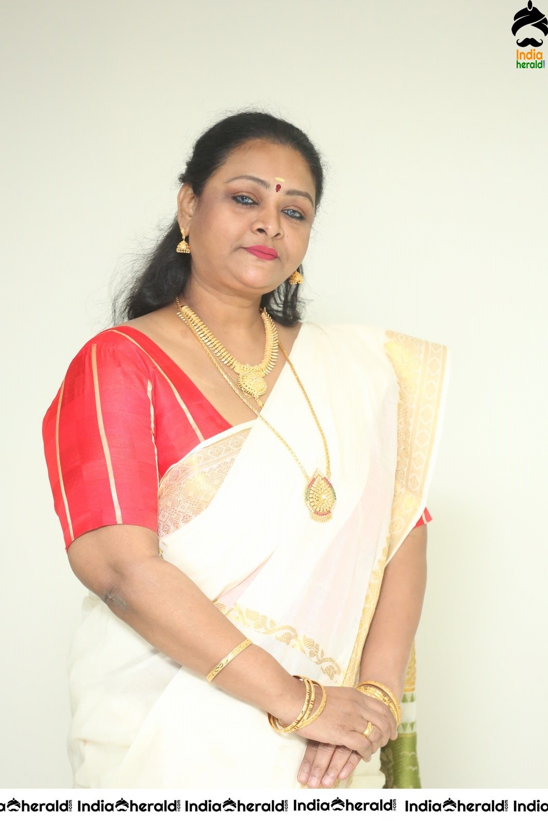 Former Mallu Porn Star Shakeela Stills Set 1