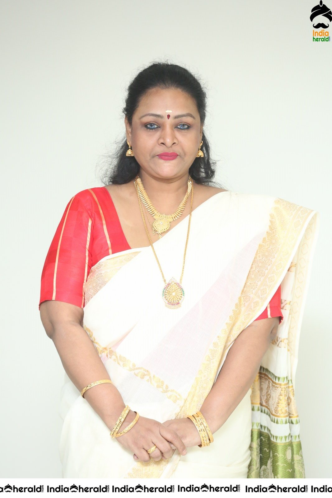 Former Mallu Porn Star Shakeela Stills Set 1