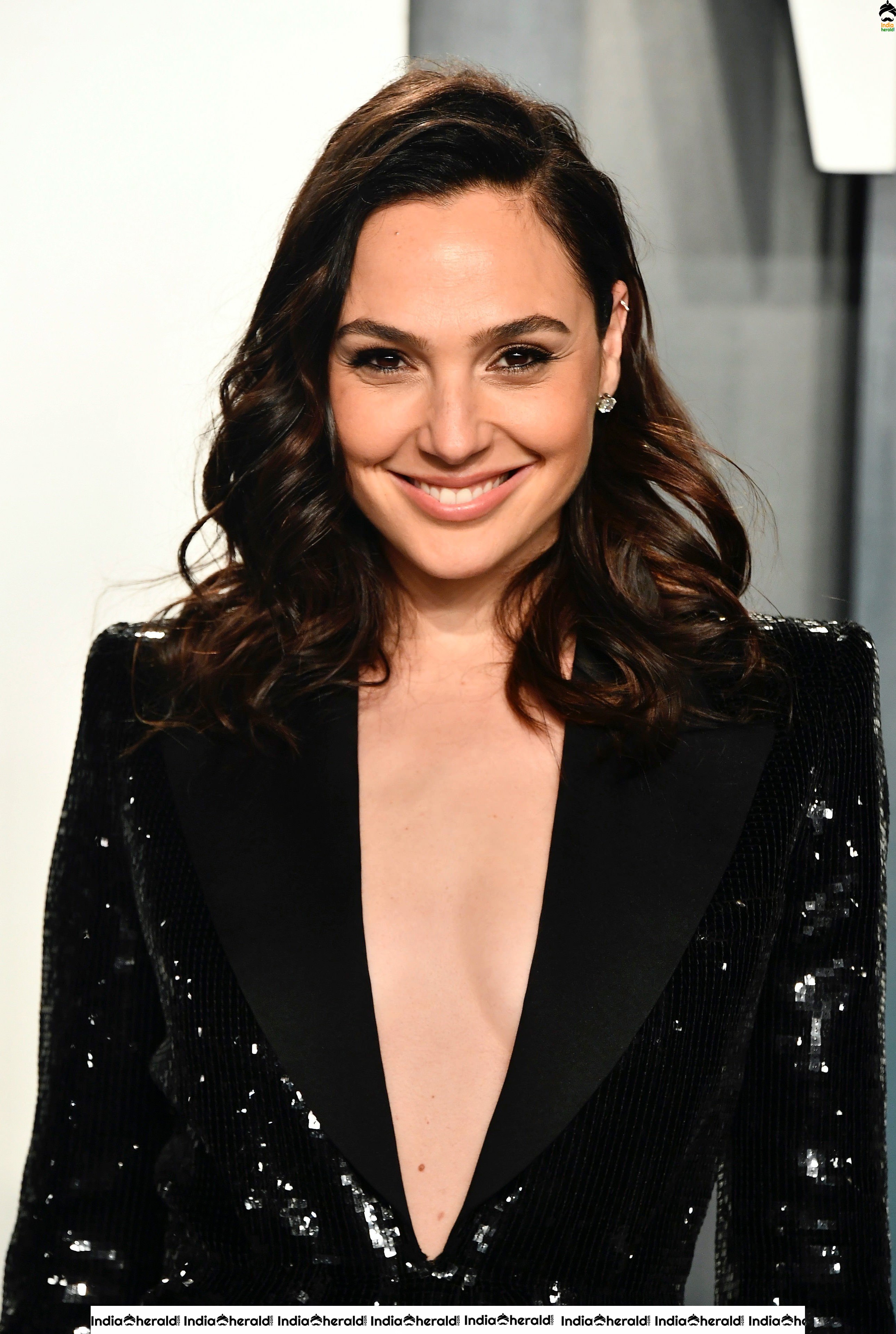 Gal Gadot at 2020 Vanity Fair Oscar Party in Beverly Hills