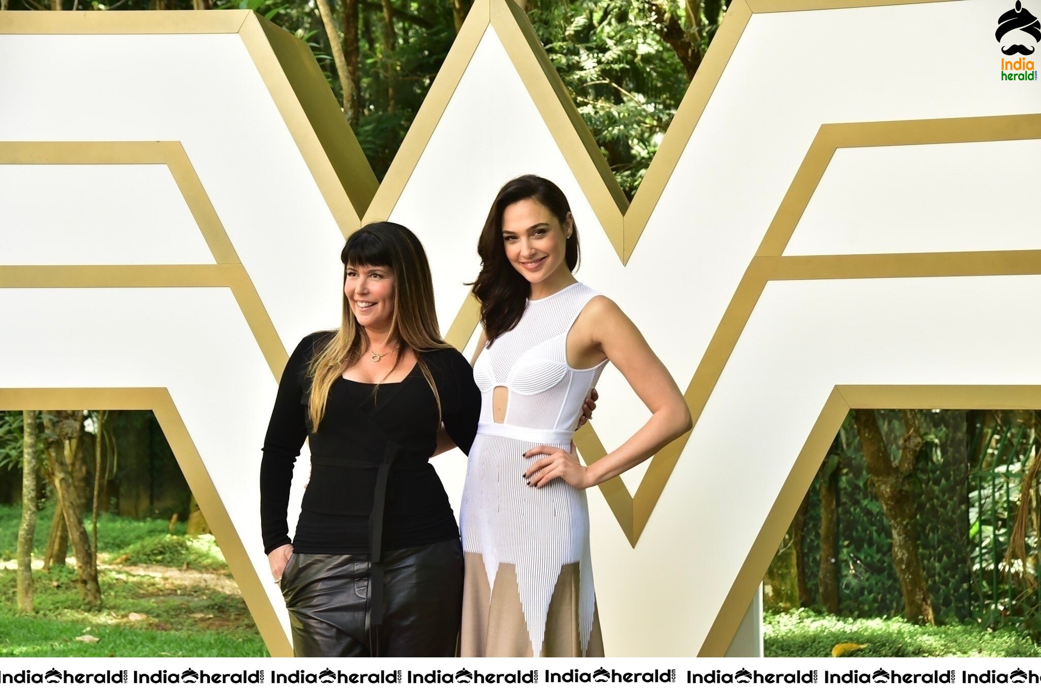 Gal Gadot at Wonder Woman 84 Photocall in Sao Paulo Brazil Set 2
