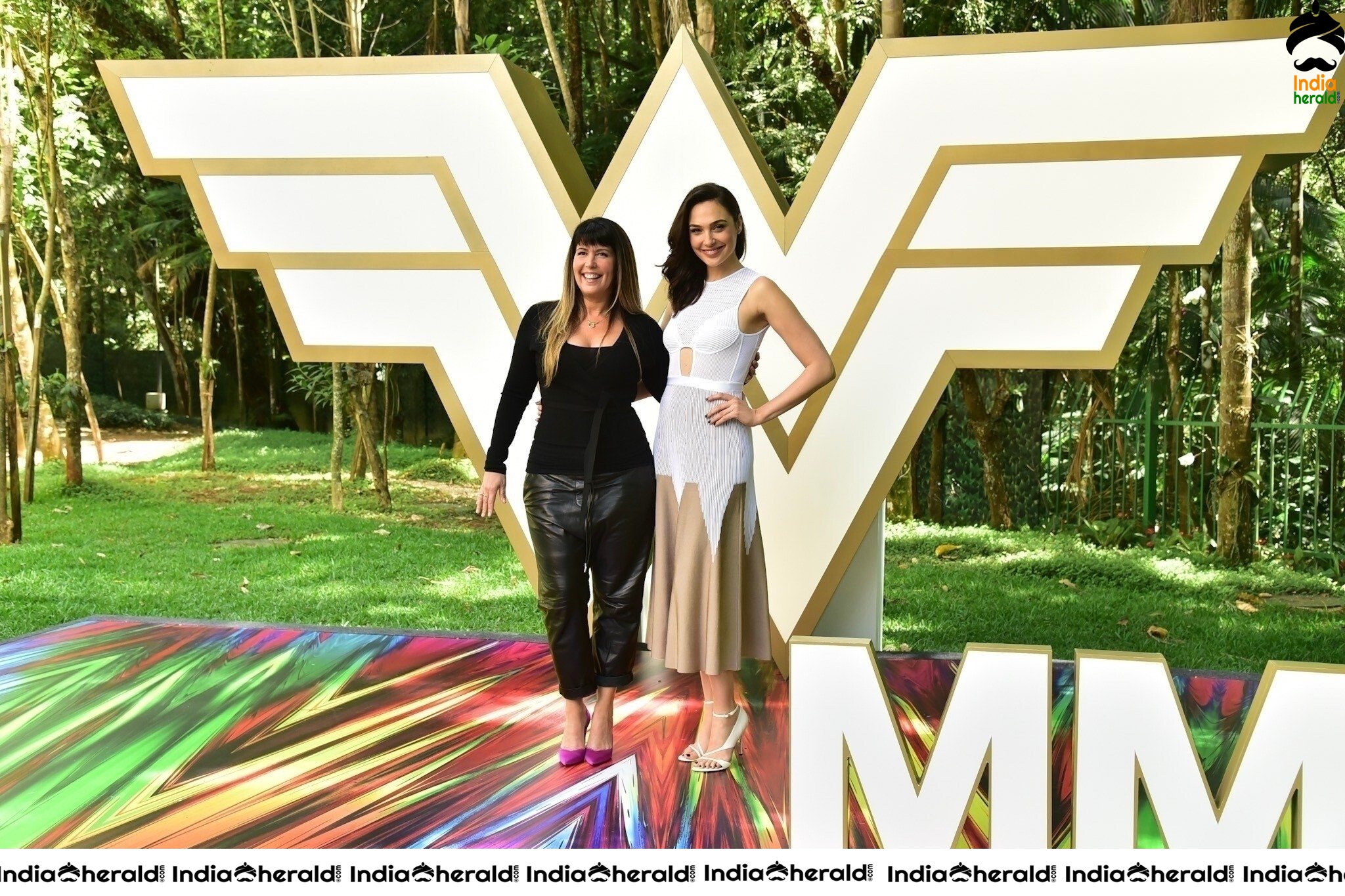 Gal Gadot at Wonder Woman 84 Photocall in Sao Paulo Brazil Set 2