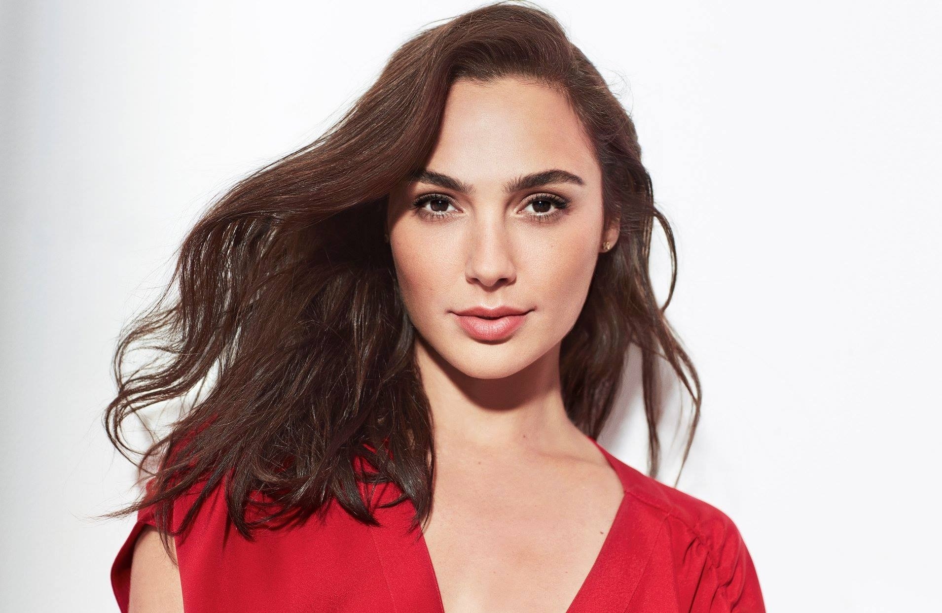 Gal Gadot Revlon 2019 Photoshoot