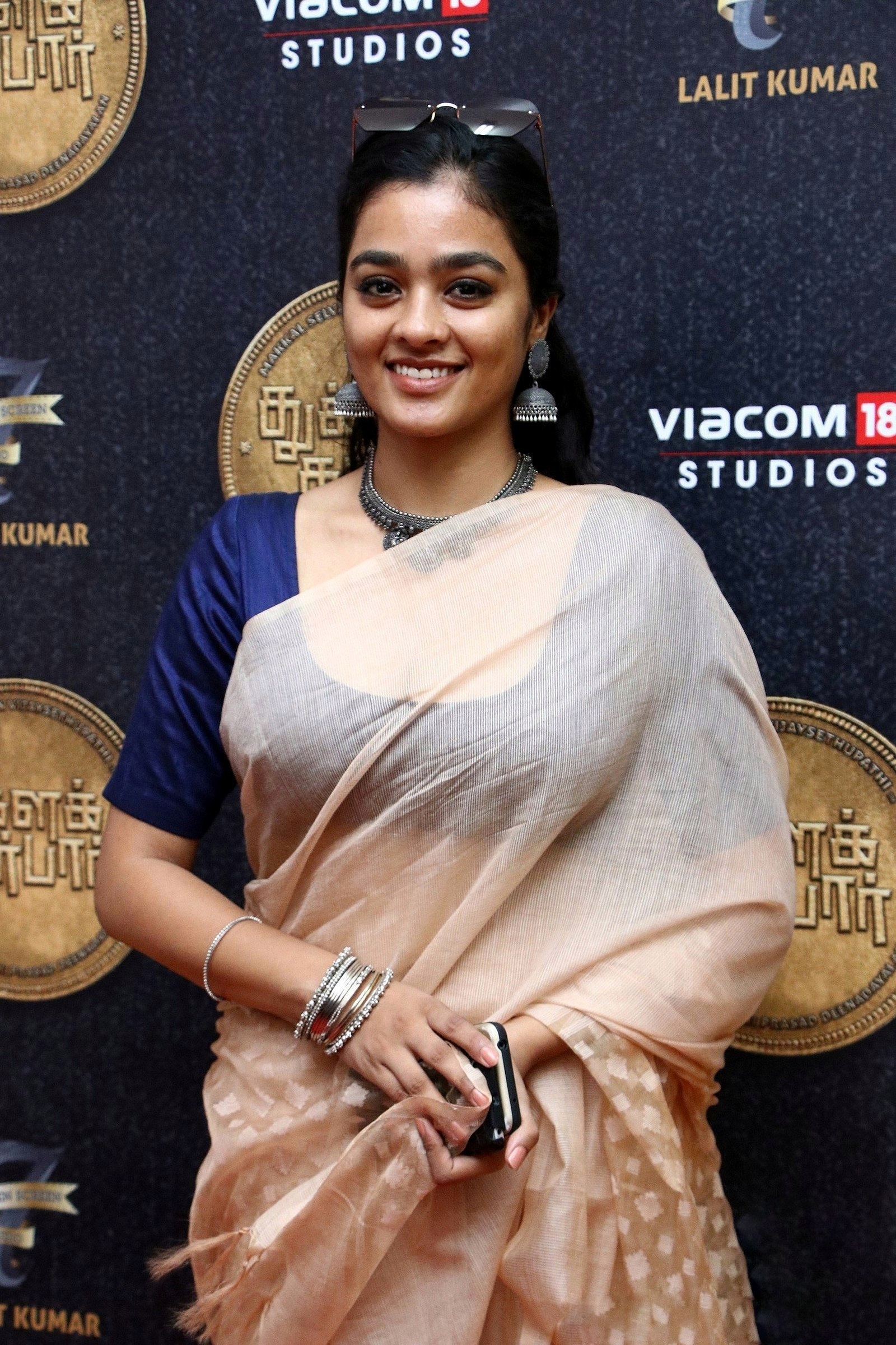 Gayathrie Latest Hot Stills In Transparent Saree During Tuglaq Darbar Pooja