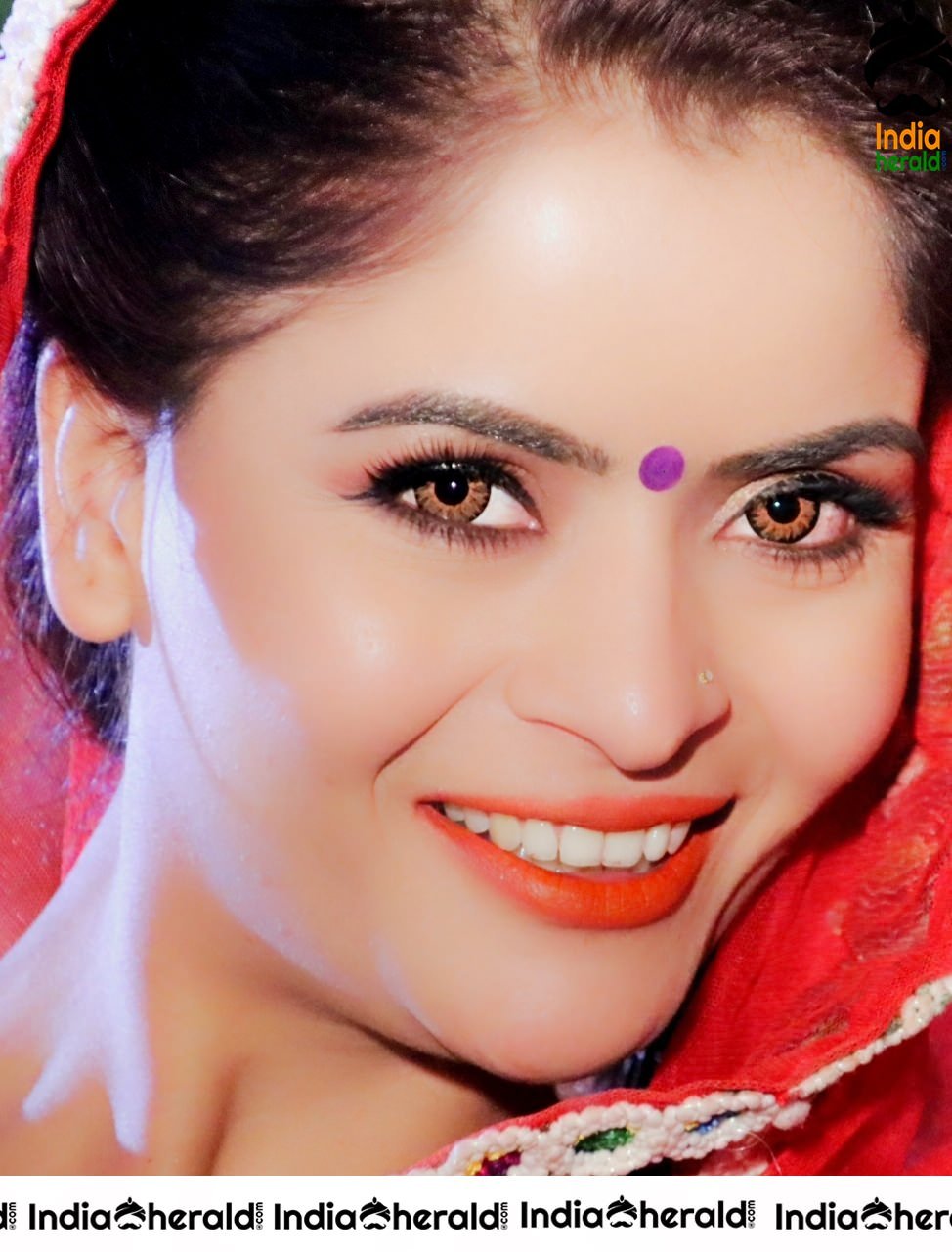 Gehana Vasisth Latest Photos