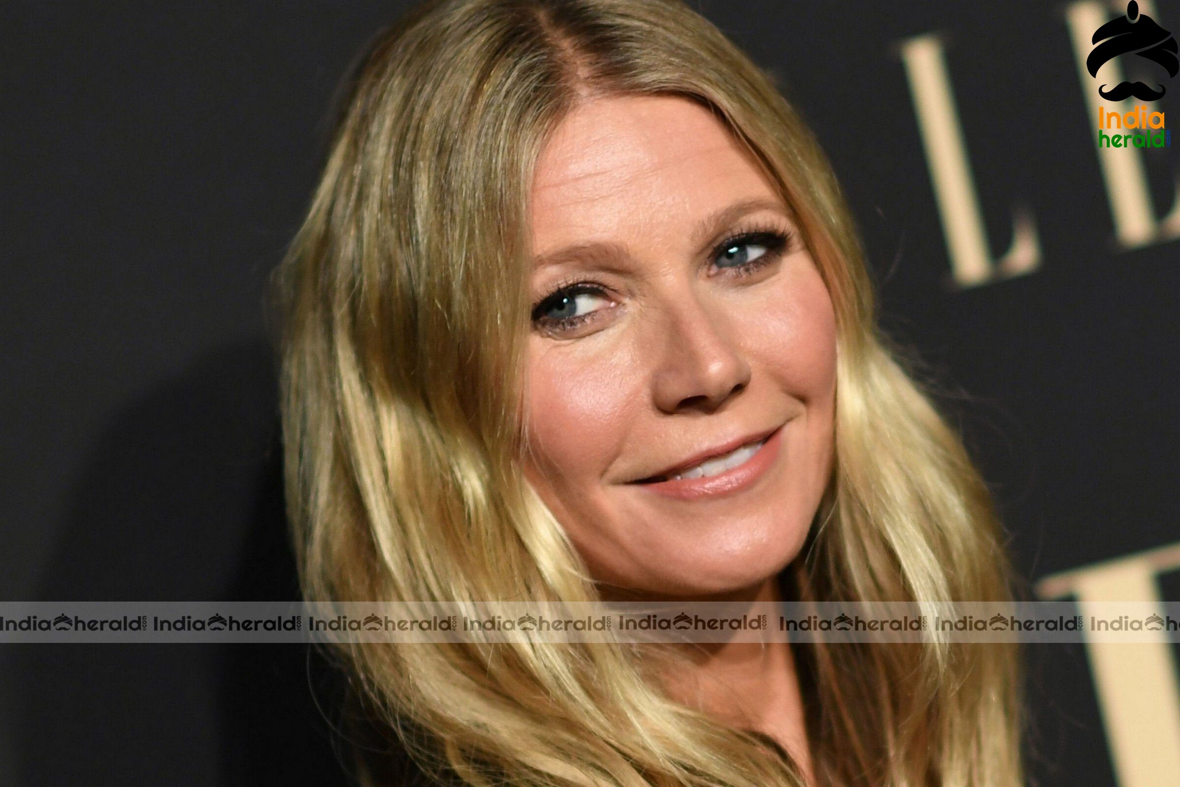 Gwyneth Paltrow at ELLE Women In Hollywood Beverly Hills Set 2