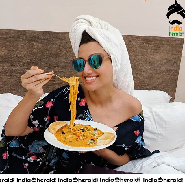 Hamsa Nandini Quarantine Day Latest Photos