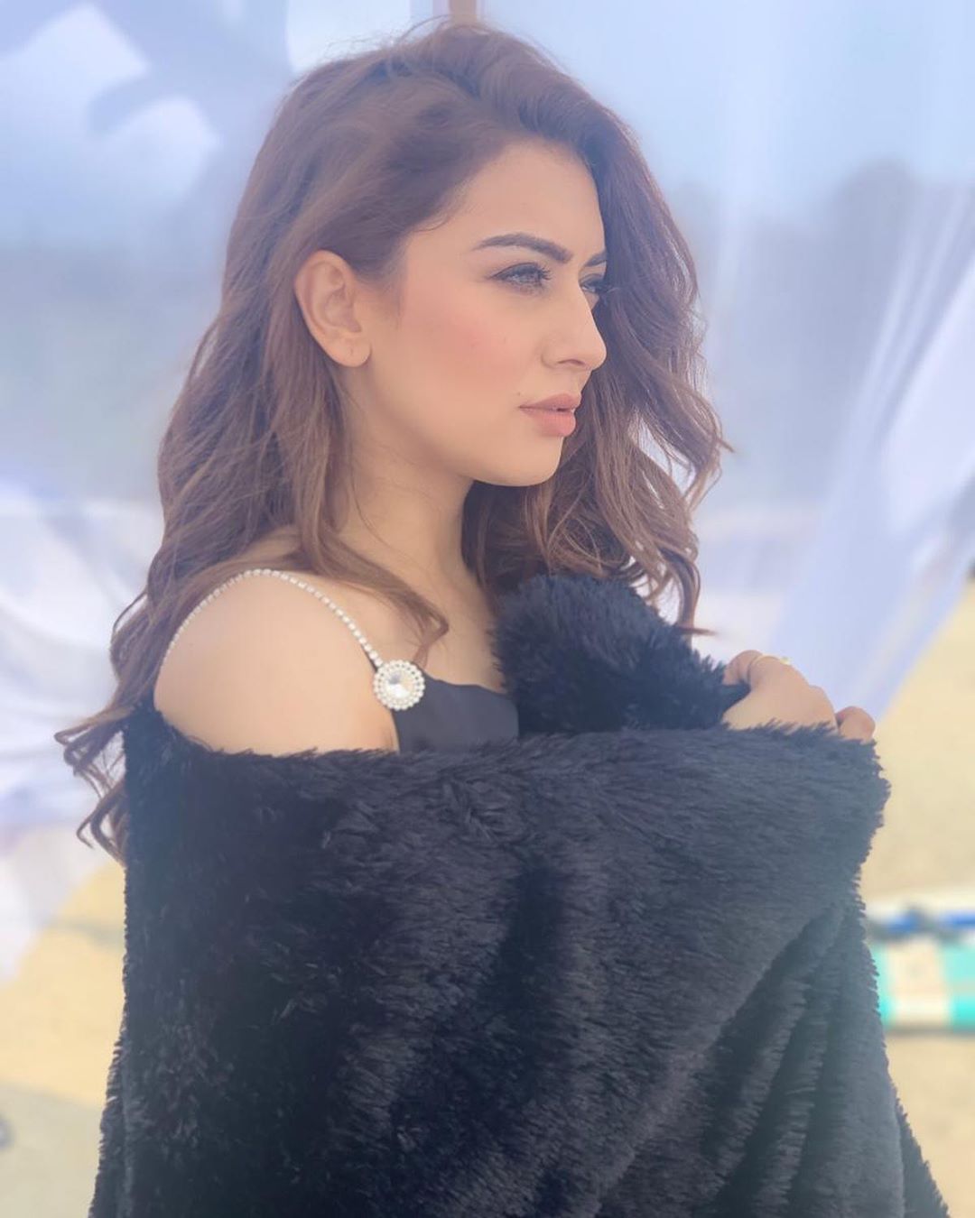 Hansika Enjoying Her Vacation In Cold Climate