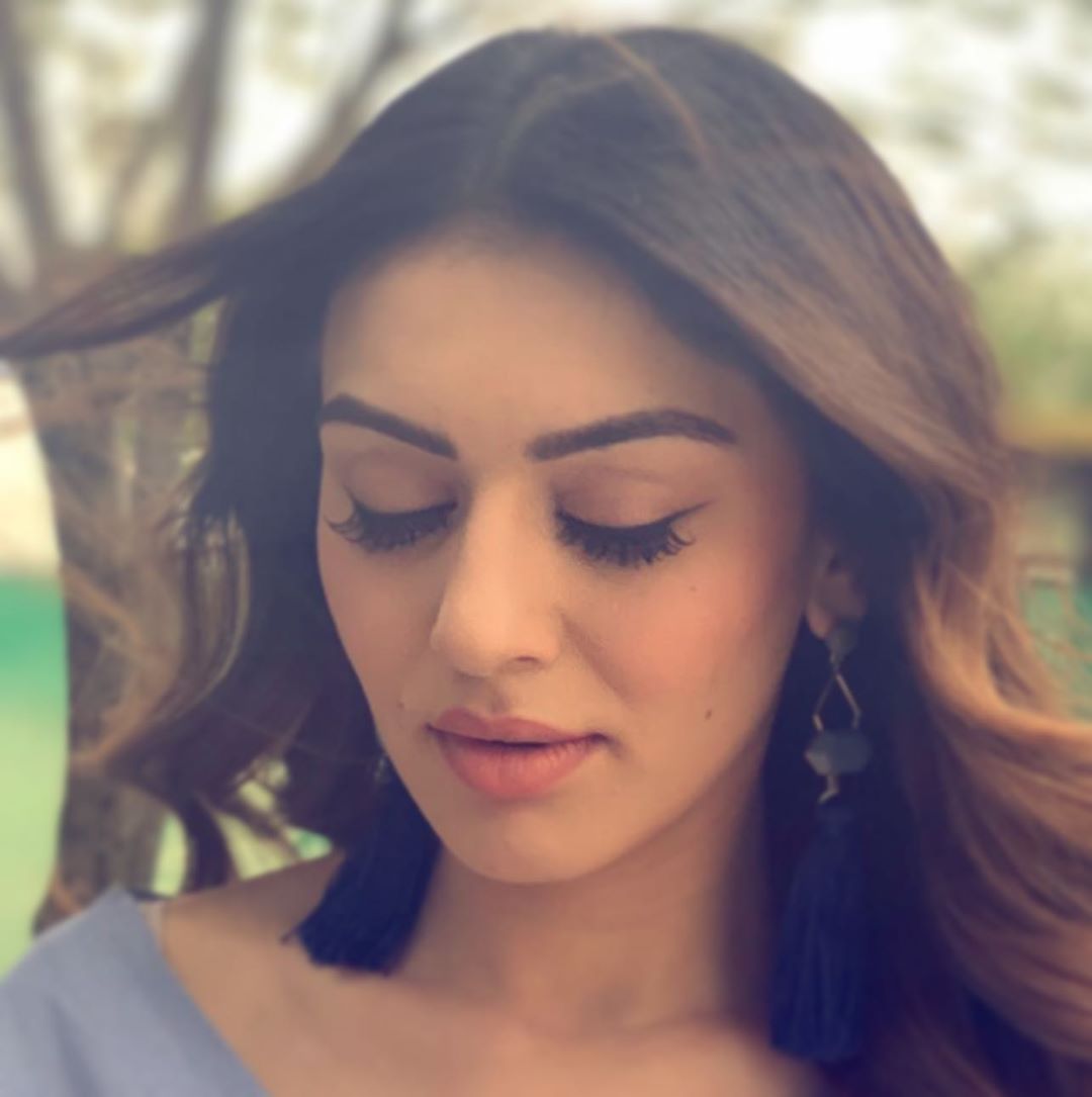 Hansika in her denim