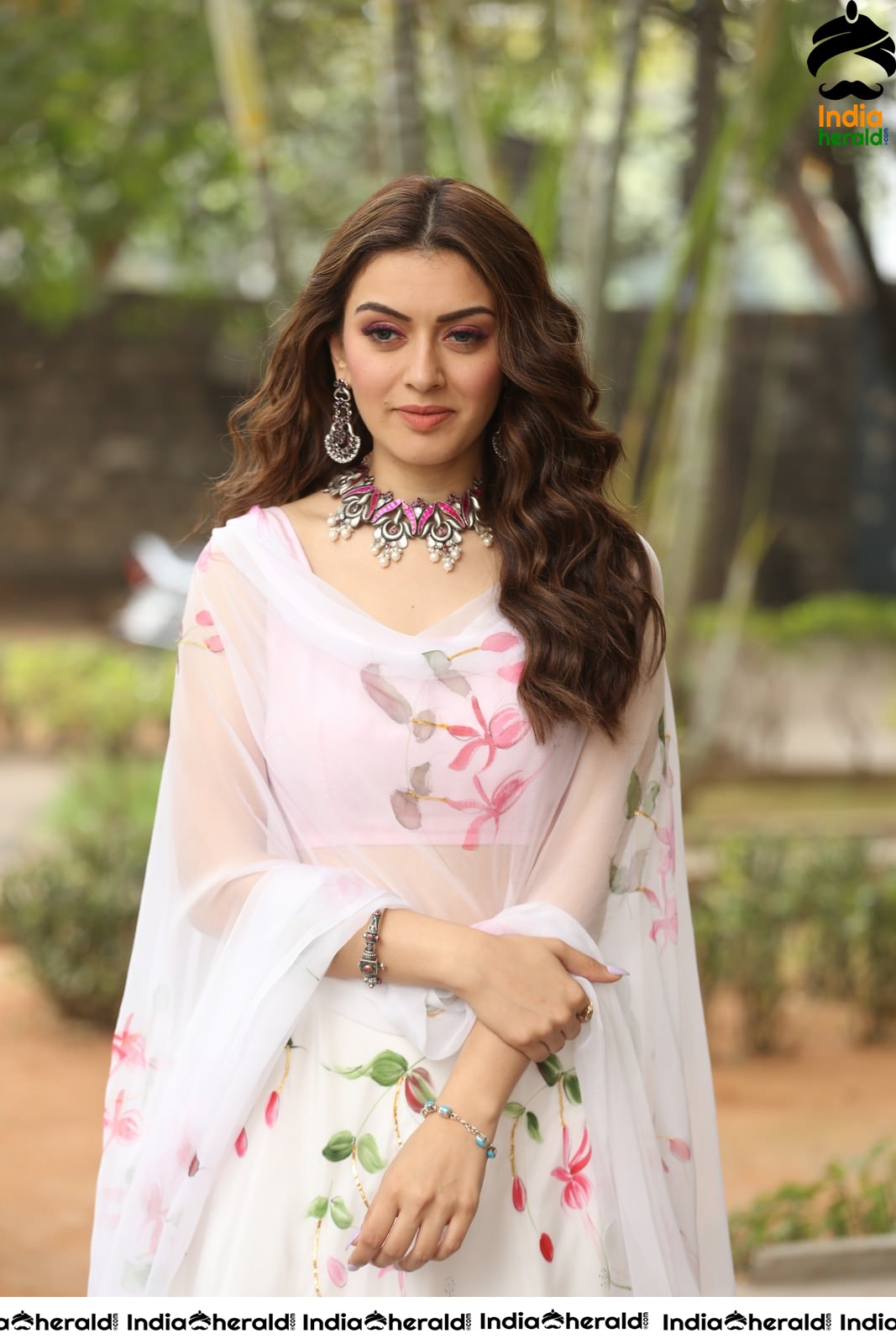 Hansika Looking Angelic in White Set 2