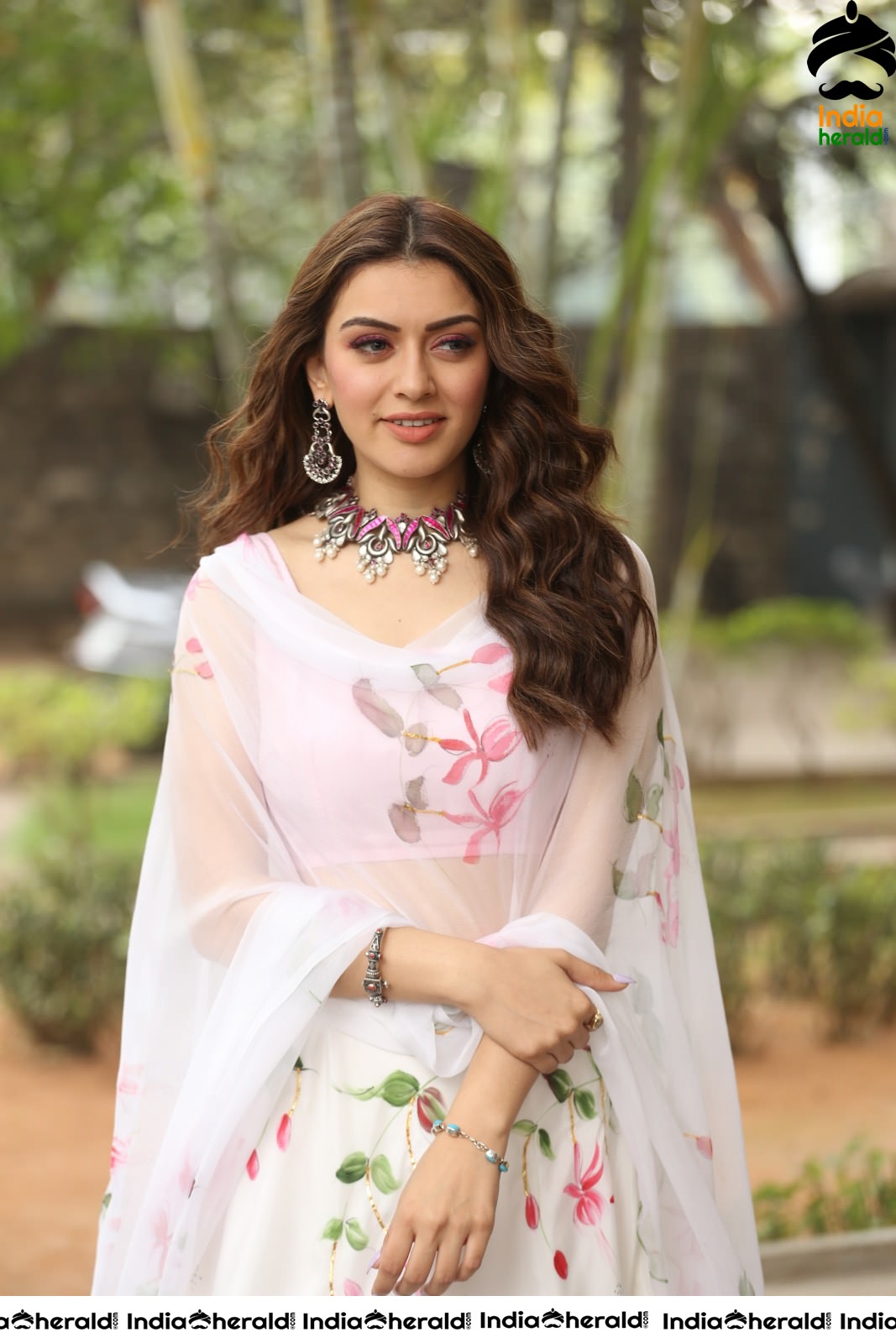 Hansika Looking Angelic in White Set 2