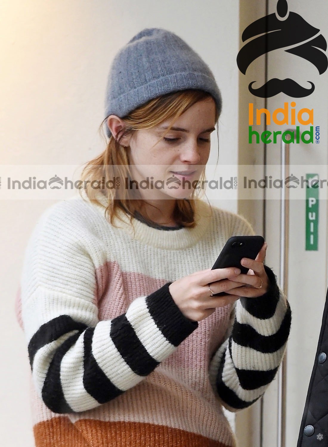 Harry Potter Girl Emma Watson Caught Kissing a Guy in Hotel Lobby