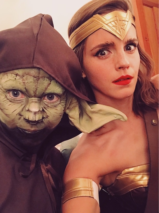 Harry Potter Girl Emma Watson Dressed As Wonder Women