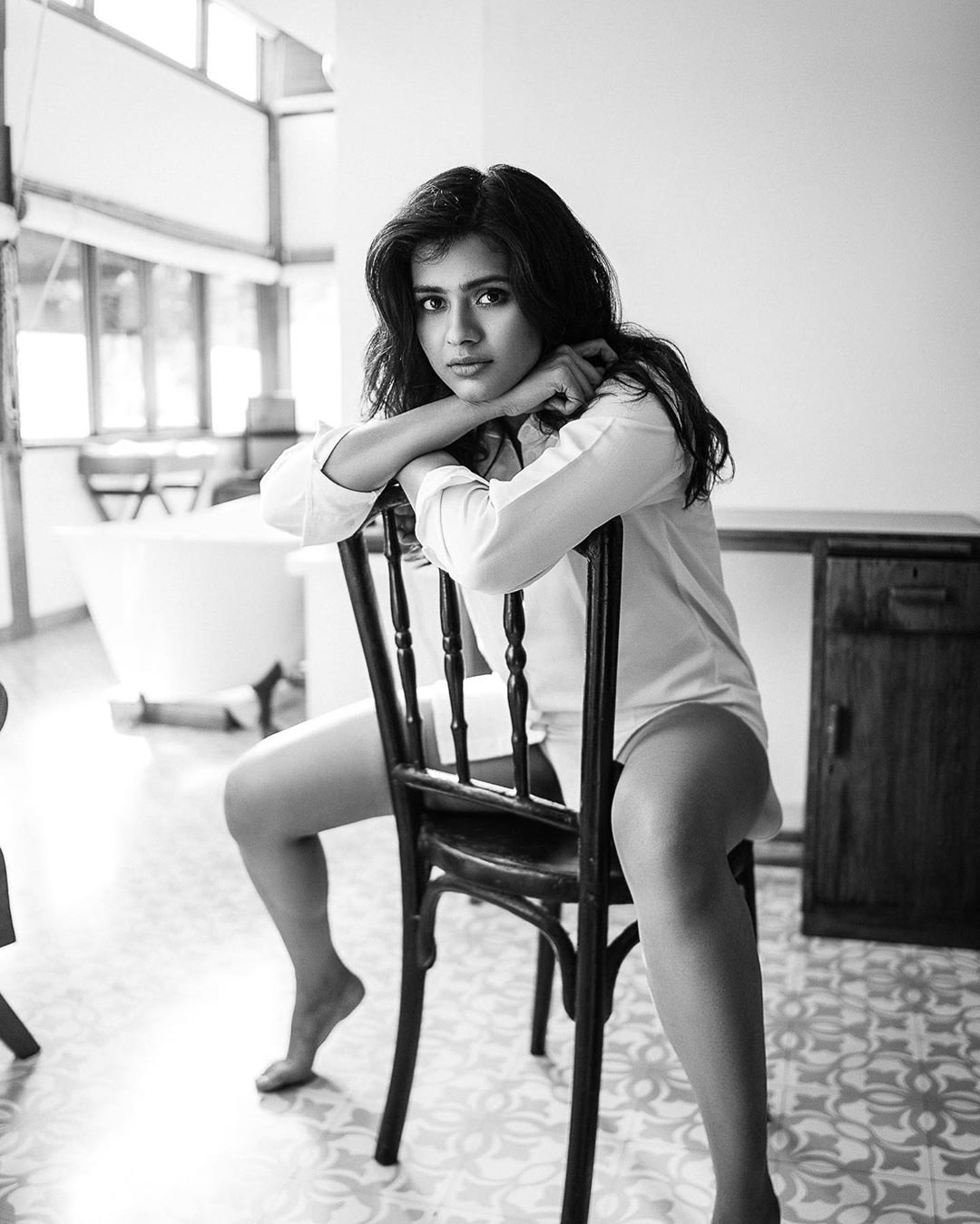 Hebah Patel Hot Black And White Photoshoot