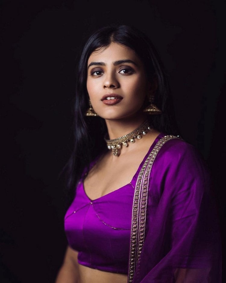Hebah Patel Oozing Hotness To Next Level