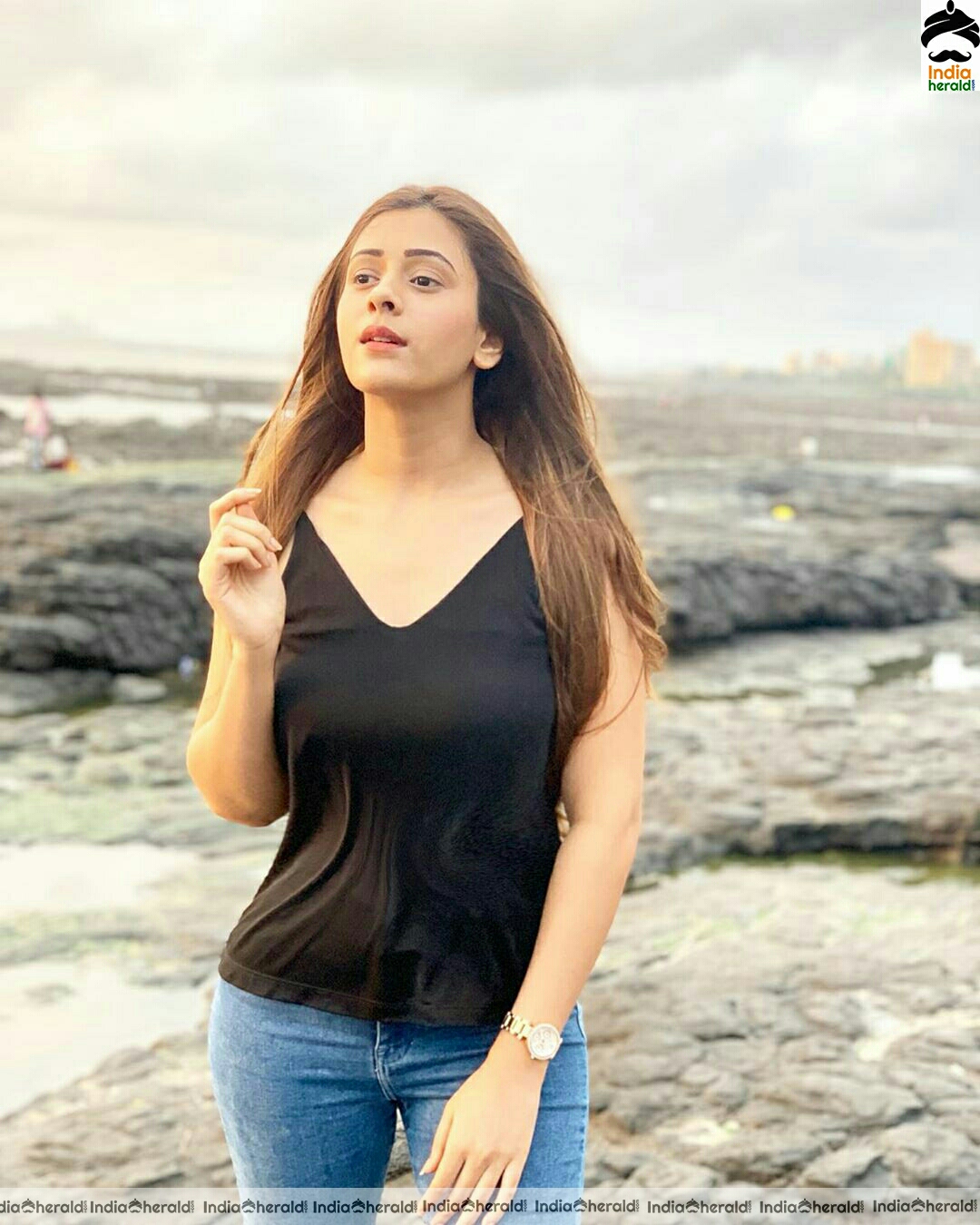 Hiba Nawab Hot And Cute photo Stills