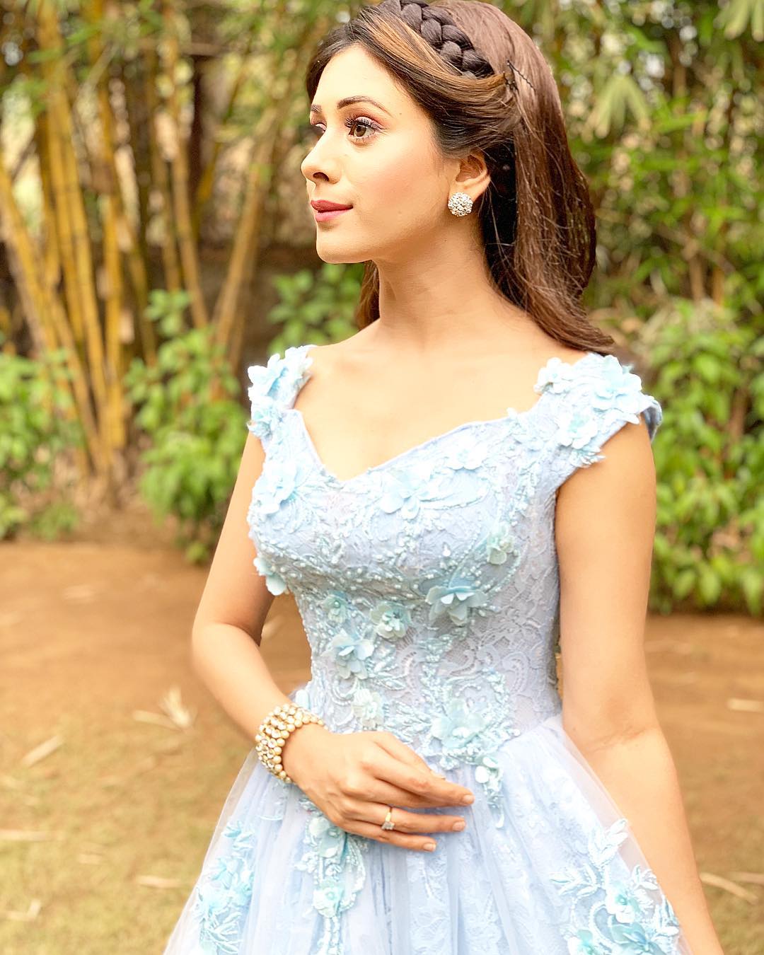 Hiba Nawab Hot In Blue Frock Dress