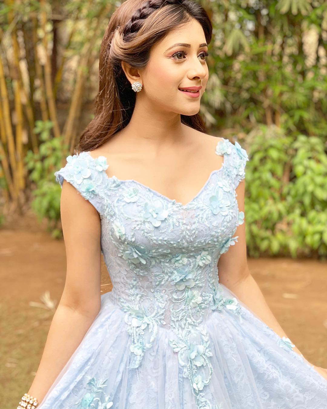 Hiba Nawab Hot In Blue Frock Dress