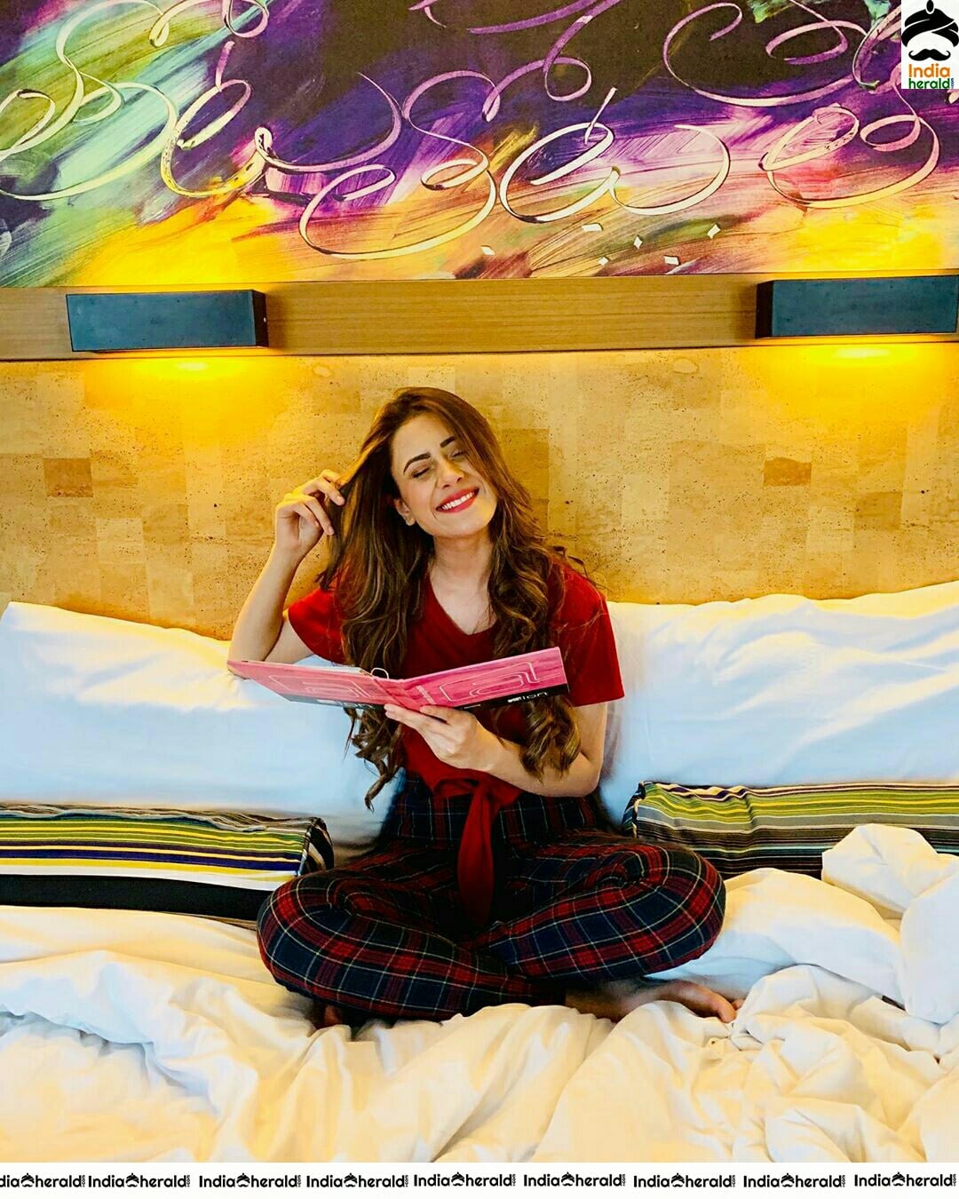 Hiba Nawab Hypnotizing And Gorgeous In These Photos