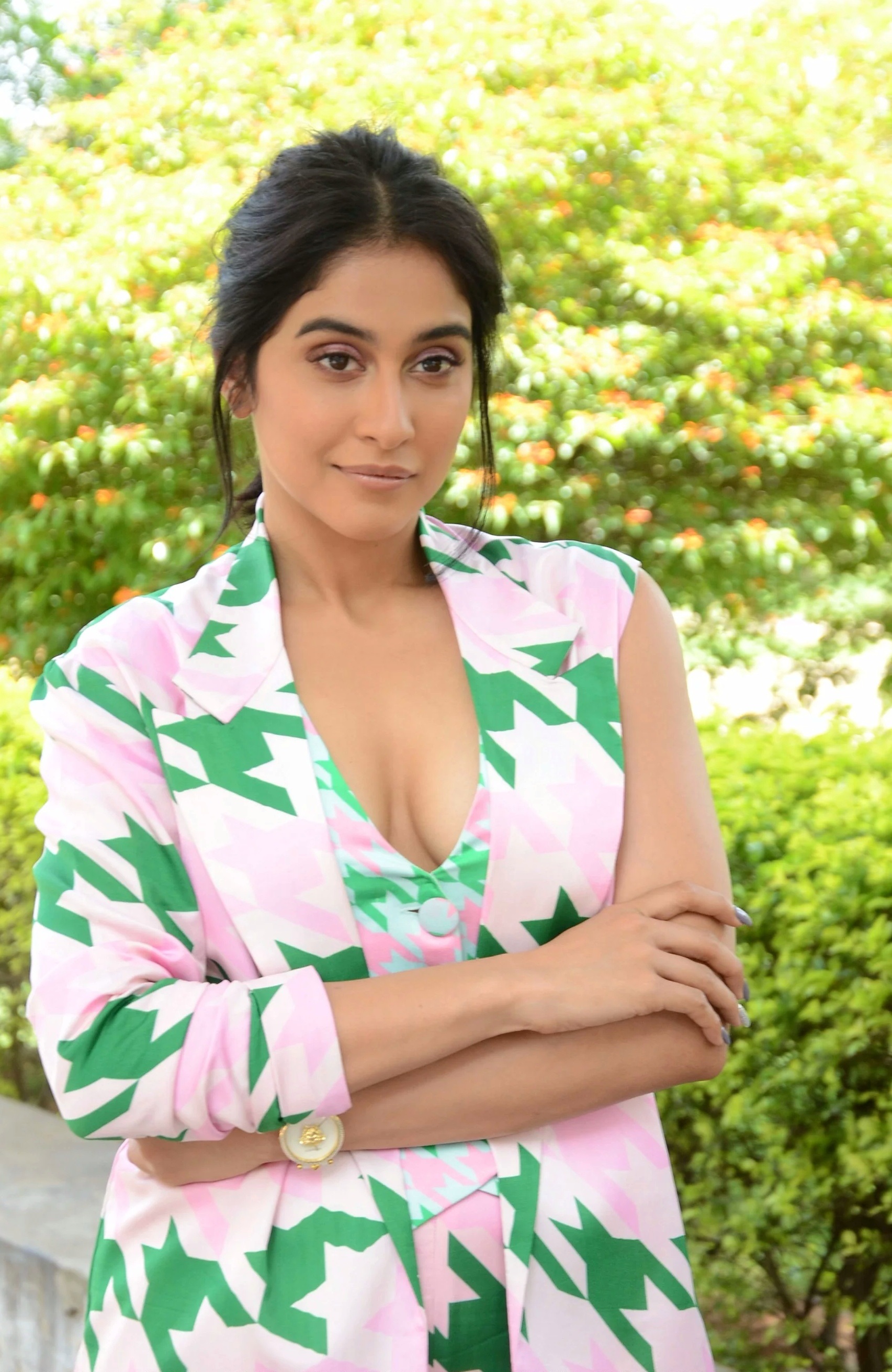 High Clarity Hot Exposing Photos Of Reginna Cassandraa At Press Meet Set 1