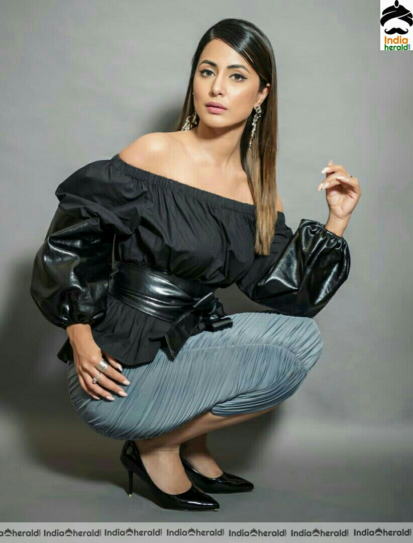 Hina khan Cute Black And Blue Dress Stills