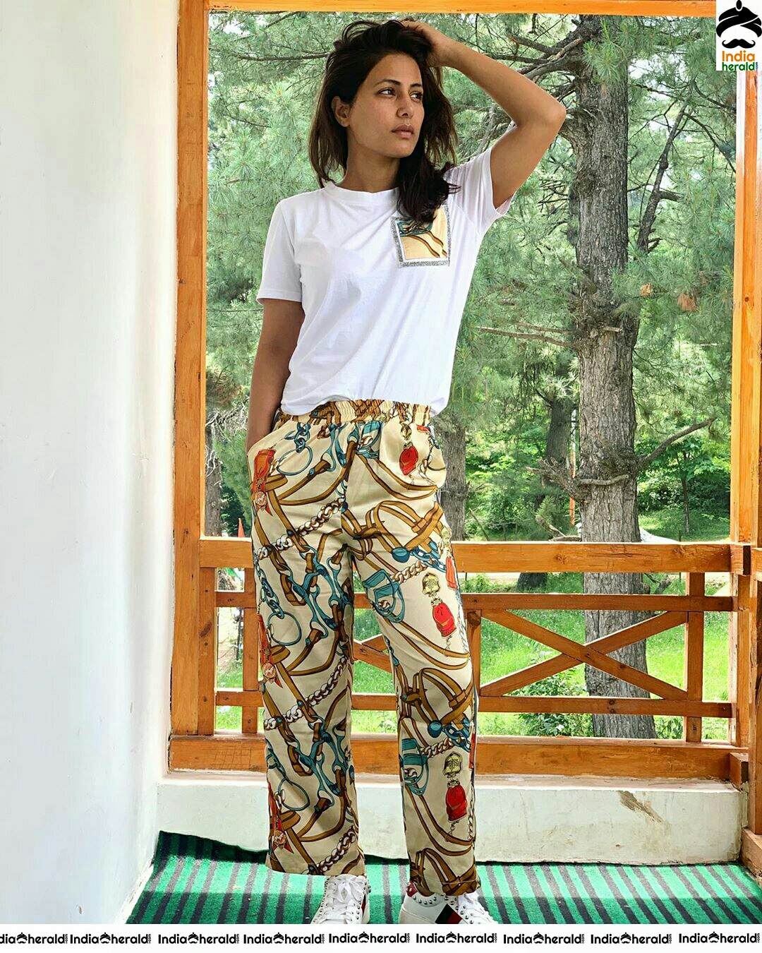 Hina Khan Cute In White T Shirt Stills