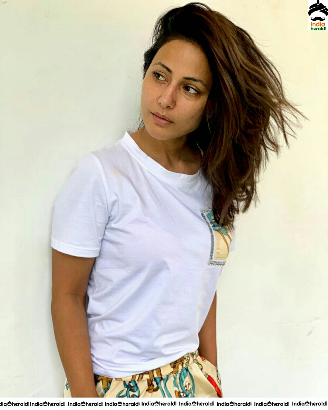 Hina Khan Cute In White T Shirt Stills