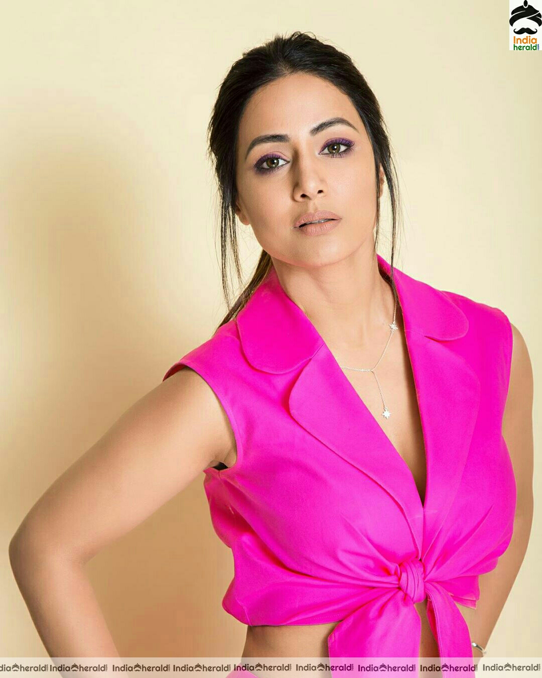 Hina khan Cute latest Pink Dress Stills