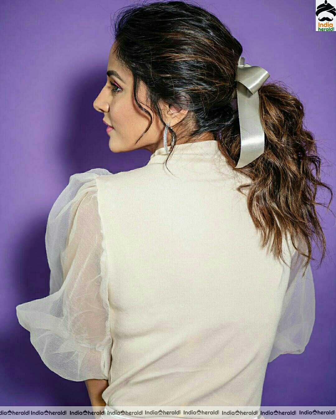 Hina Khan Cute White Dress Stills