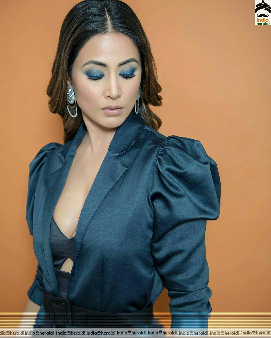 Hina khan Hot Blue Dress Stills