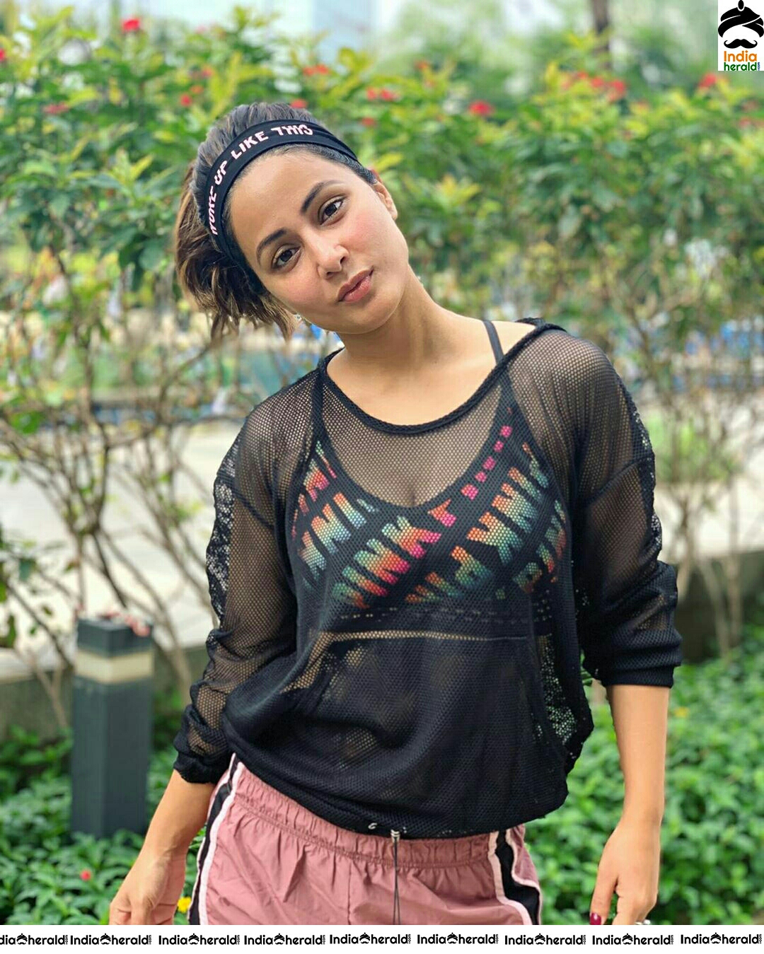 Hina Khan Hot In Black Net Transparent Top In These Photoshoot