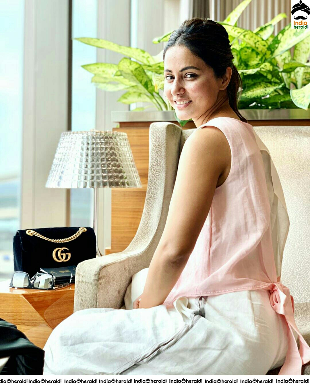 Hina Khan Looking Gorgeous In Casual Dress