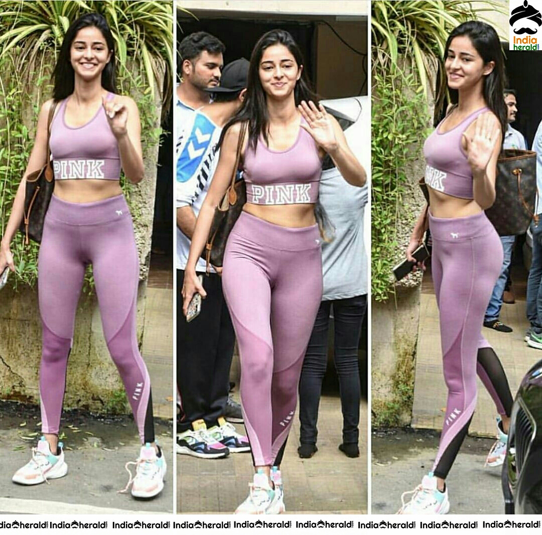 Hot Ananya Pandey In Sexy Pilates Dress At Juhu