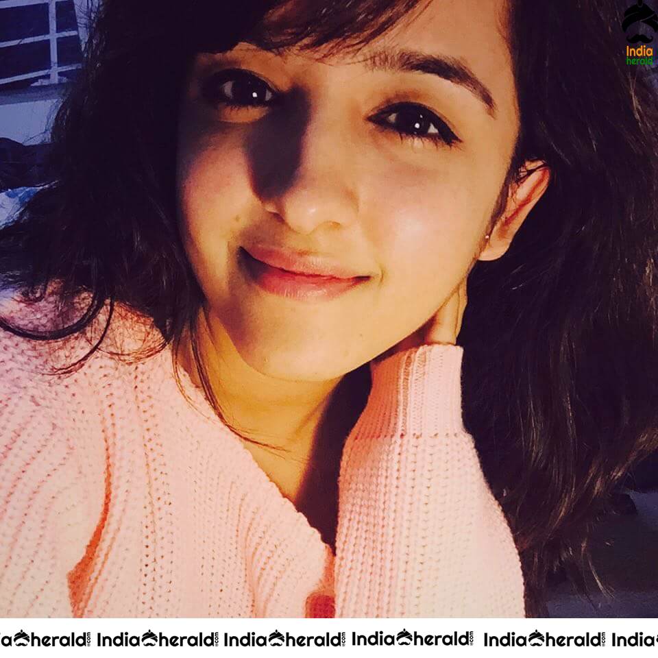 Hot and Cute Singer Shirley Setia Photos Compilation Set 1