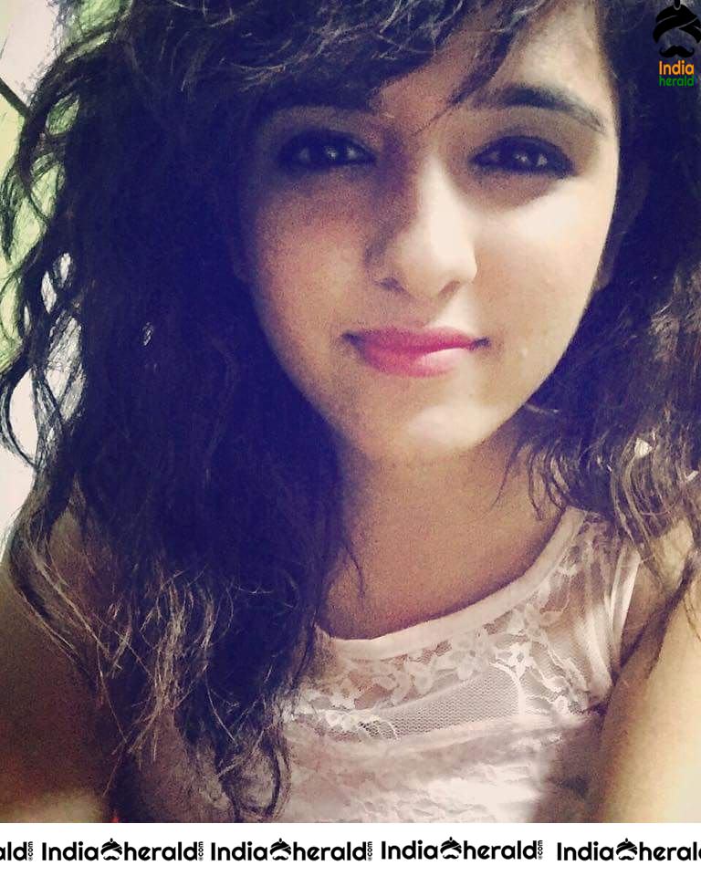 Hot and Cute Singer Shirley Setia Photos Compilation Set 2