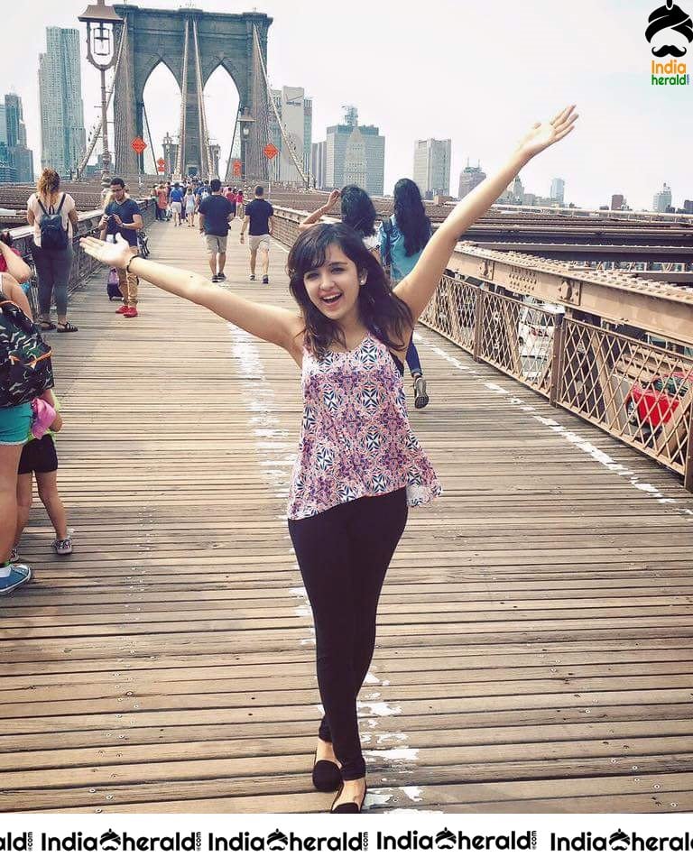 Hot and Cute Singer Shirley Setia Photos Compilation Set 3