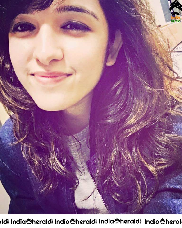 Hot and Cute Singer Shirley Setia Photos Compilation Set 3