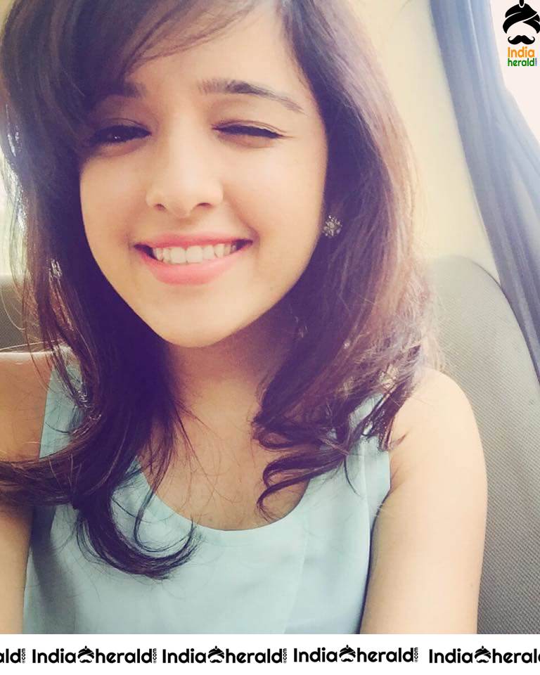 Hot and Cute Singer Shirley Setia Photos Compilation Set 4