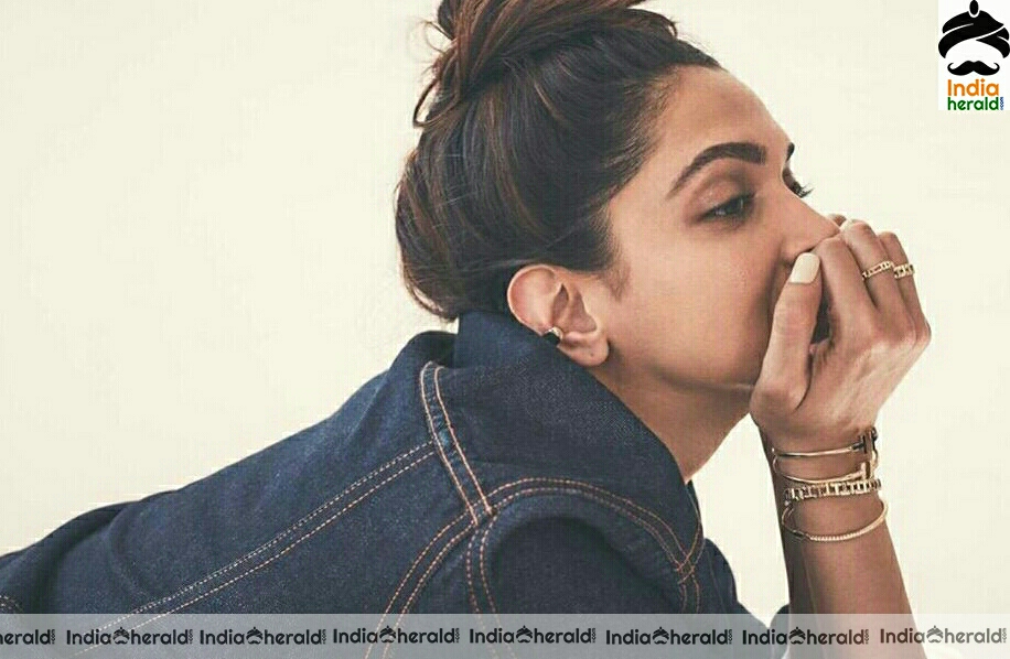 Hot And Sexy Stylish Stills Of Deepika Padikone